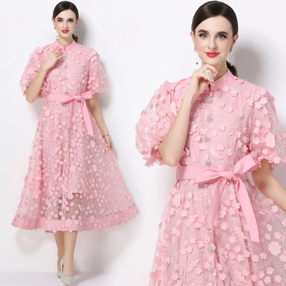 Embroidery cstand collar romantic style dress