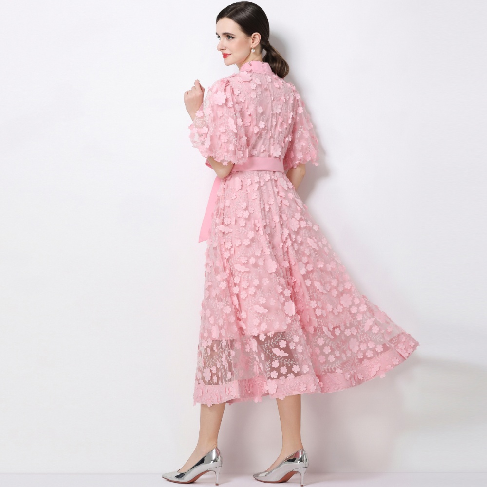 Embroidery cstand collar romantic style dress