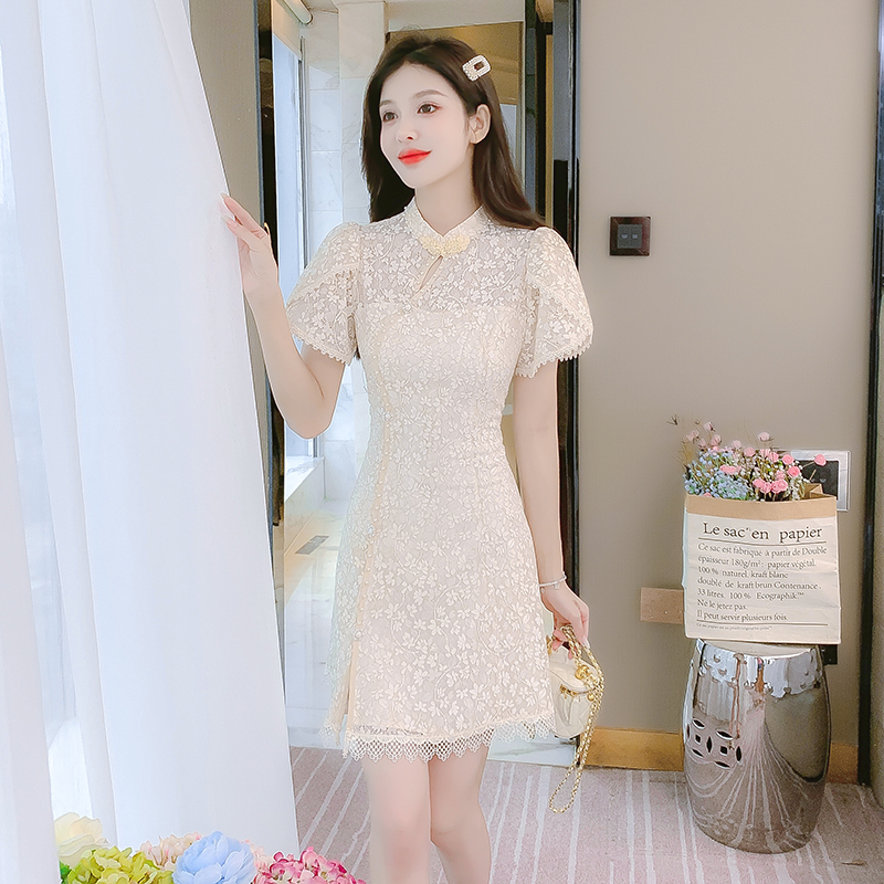 Slim Chinese style lace dress light ladies maiden cheongsam