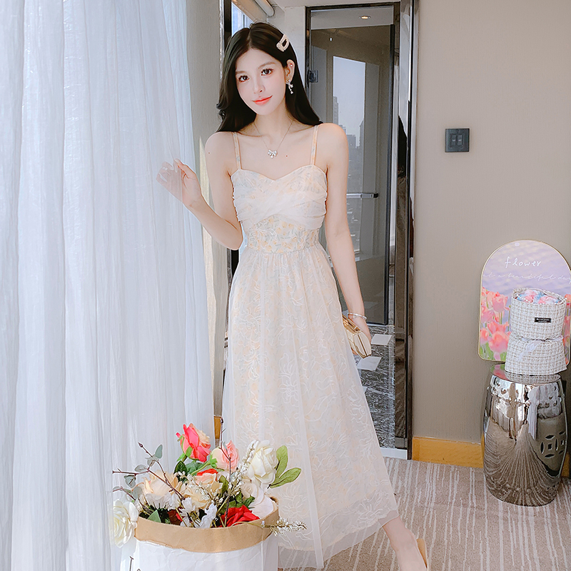 Sweet France style dress enticement strap dress