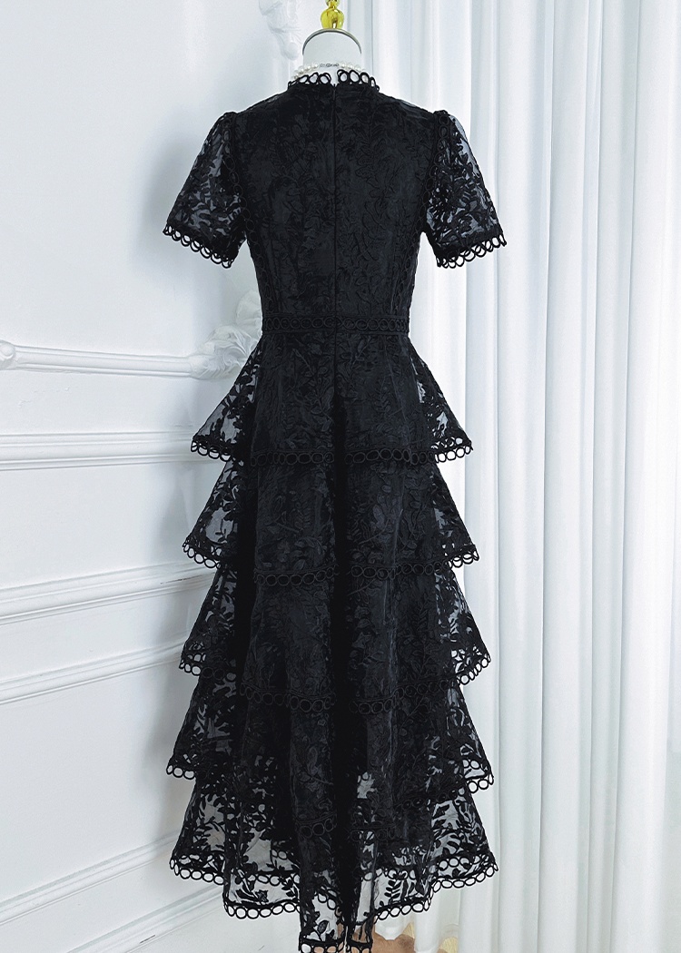 Temperament cake splice pinched waist lace embroidered dress