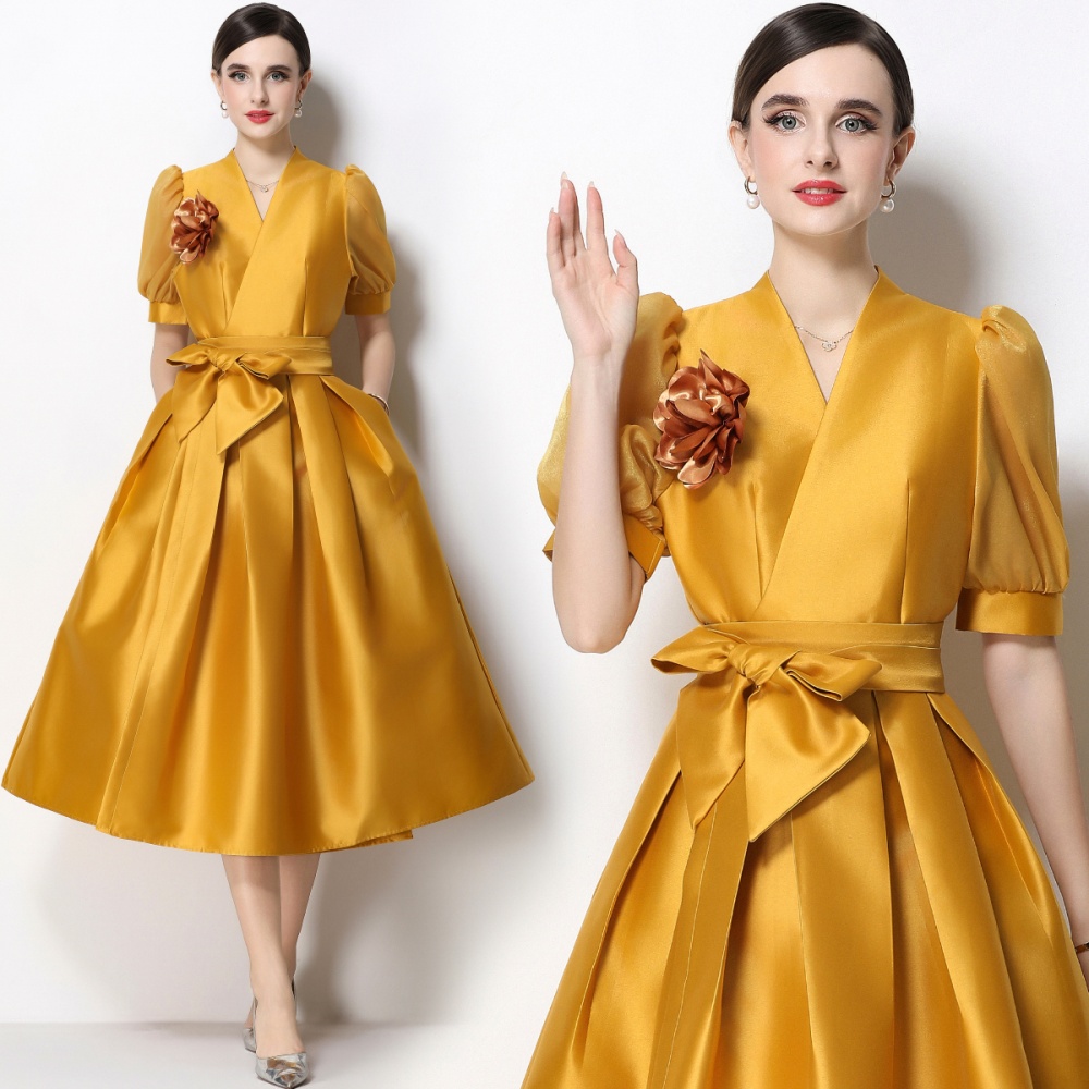 Puff sleeve A-line formal dress V-neck satin dress