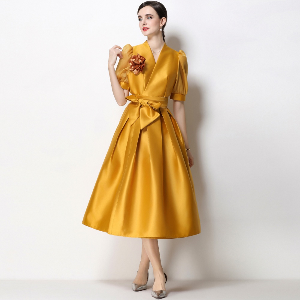 Puff sleeve A-line formal dress V-neck satin dress