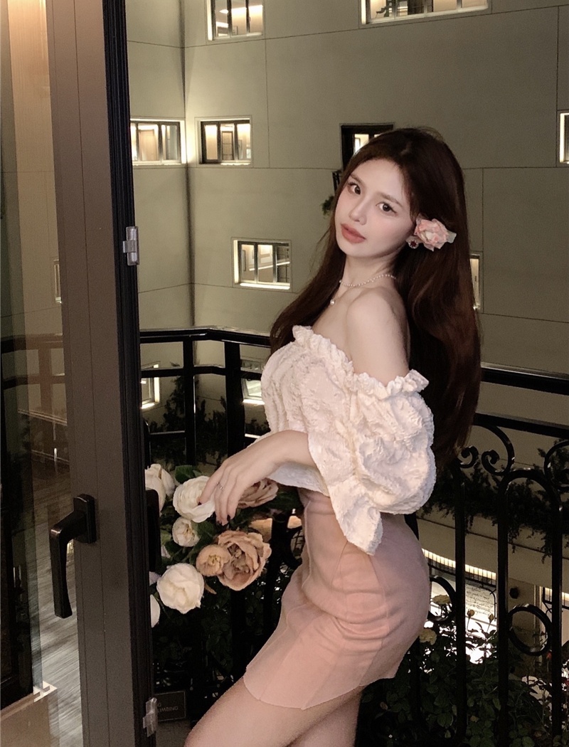 Korean style unique niche flat shoulder short shirt