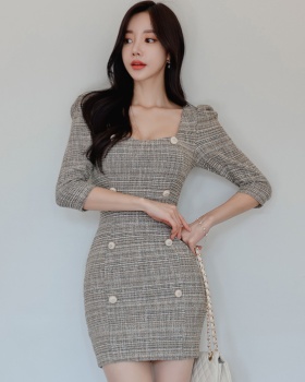 Short short sleeve chanelstyle package hip dress