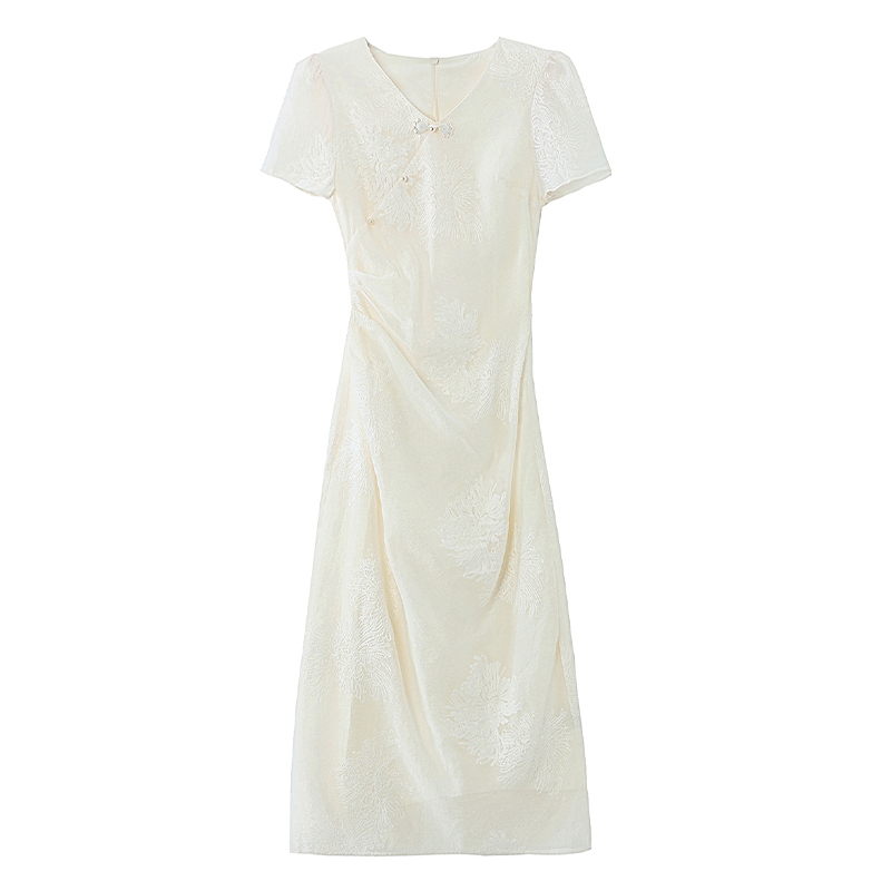 White elegant cheongsam pearl buckle dress