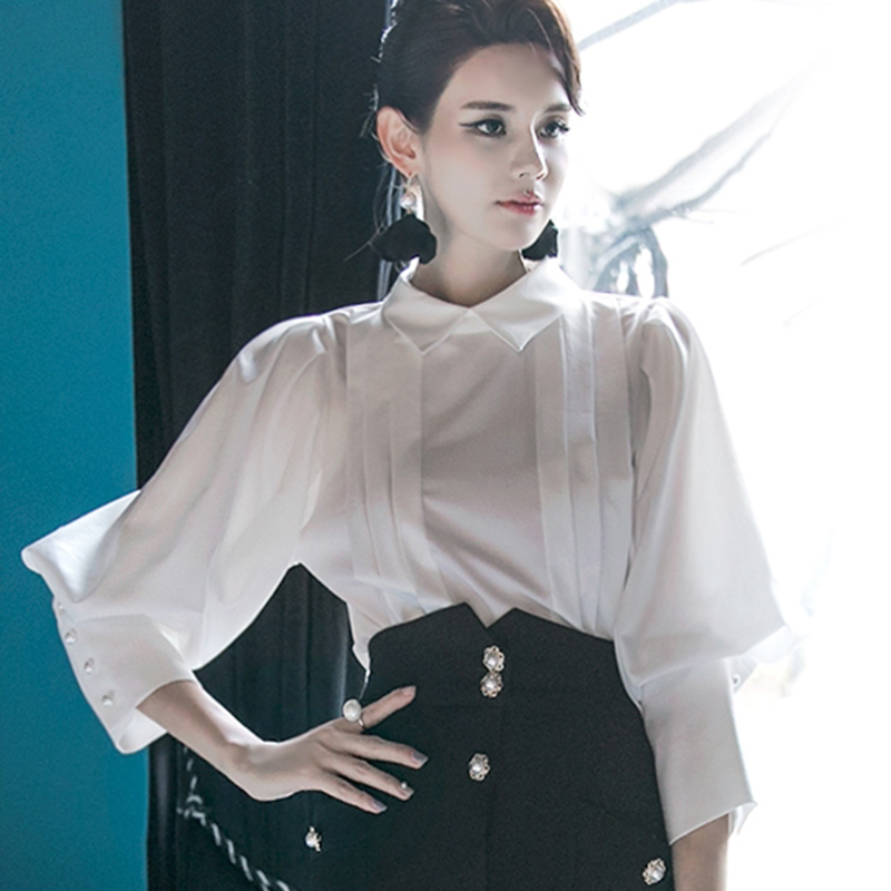 Puff sleeve shirt inside the ride tops for women