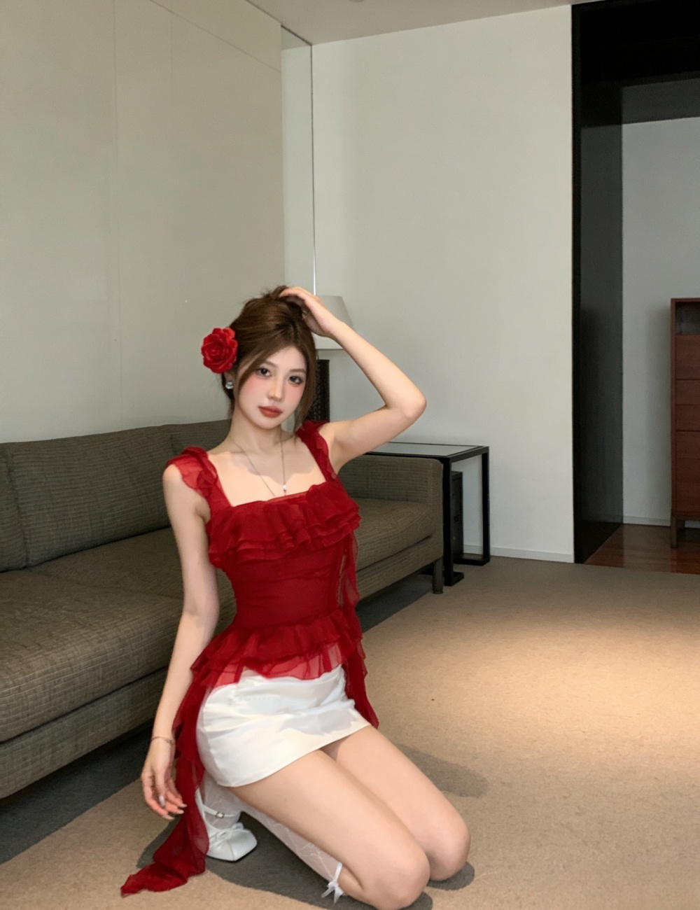 Vacation fashion flowers short red tops for women