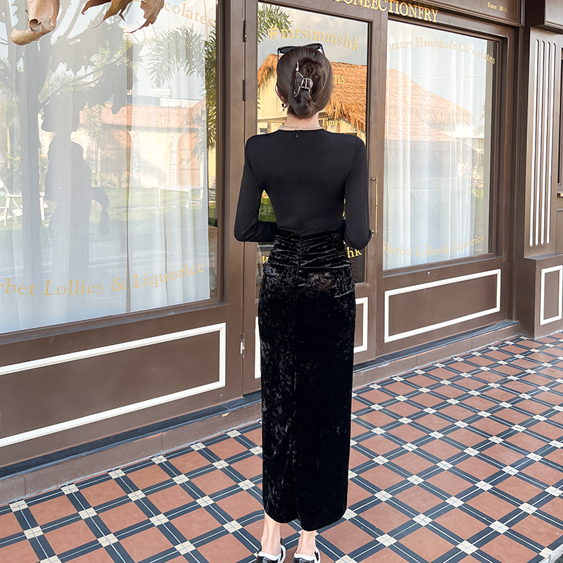 Slim fashion gold buckle package hip crimp dress