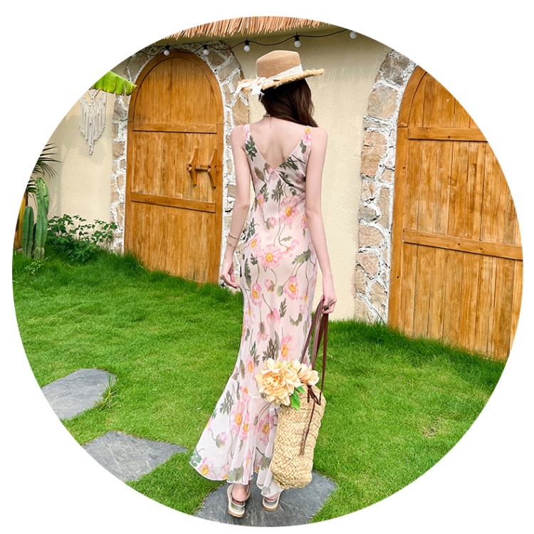 Floral sleeveless pinched waist V-neck spring dress