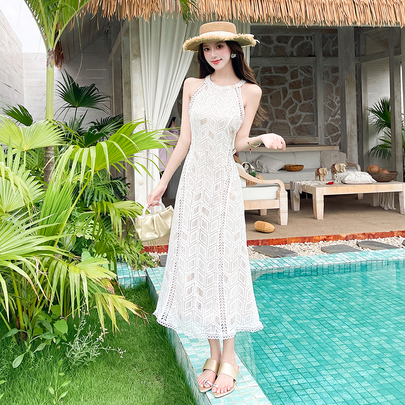 Spring and summer irregular ribbon fashion halter dress