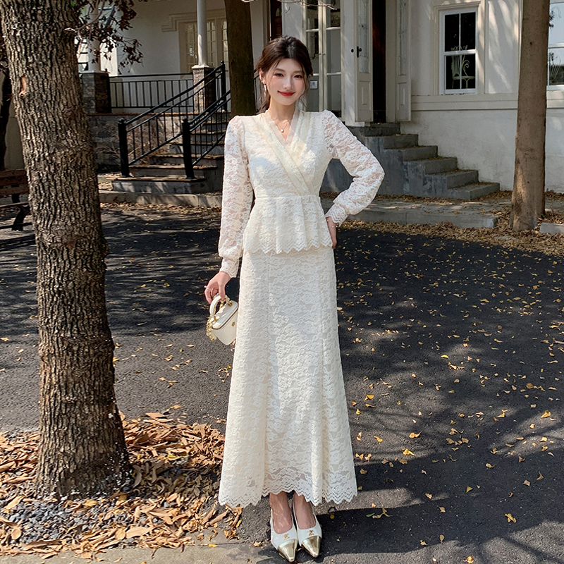 Embroidery lace tops hollow skirt 2pcs set