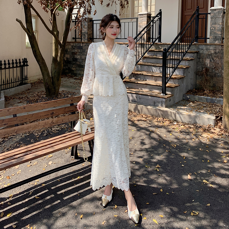 Embroidery lace tops hollow skirt 2pcs set