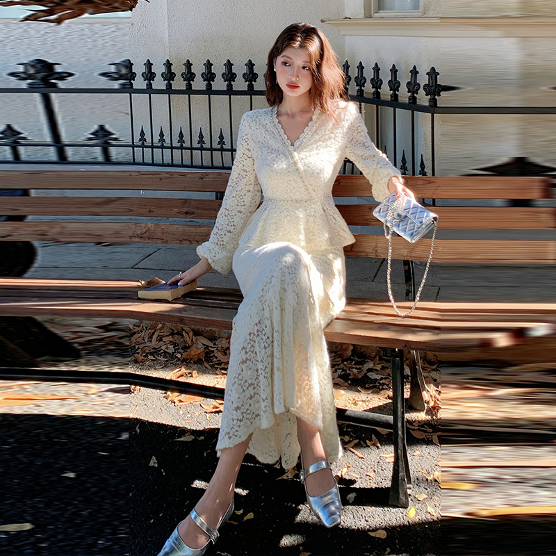 Rhinestone V-neck tops mermaid Korean style skirt a set