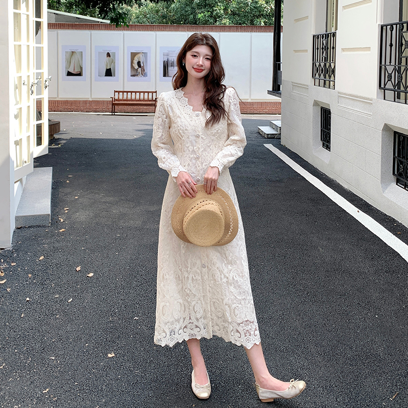Small fellow lady slim dress long sleeve tender long dress