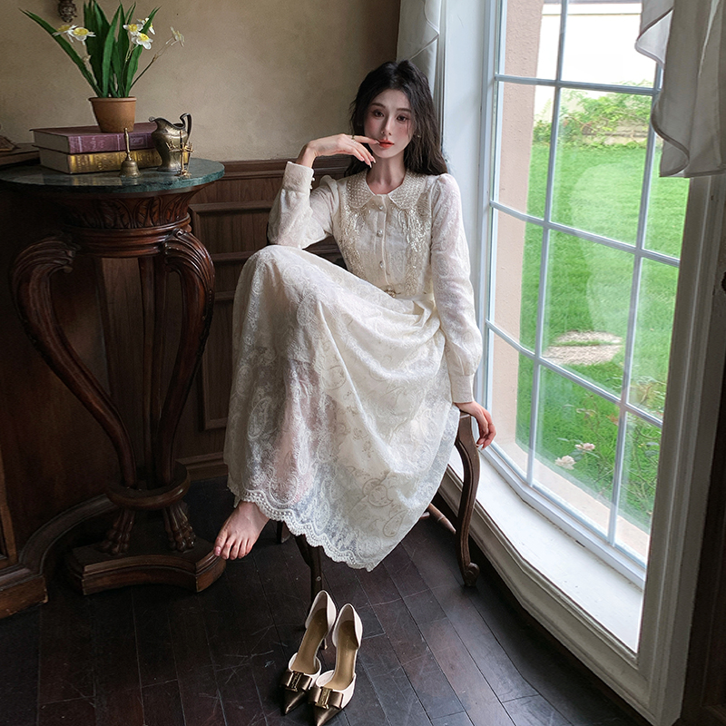 Beading long sleeve doll collar slim dress