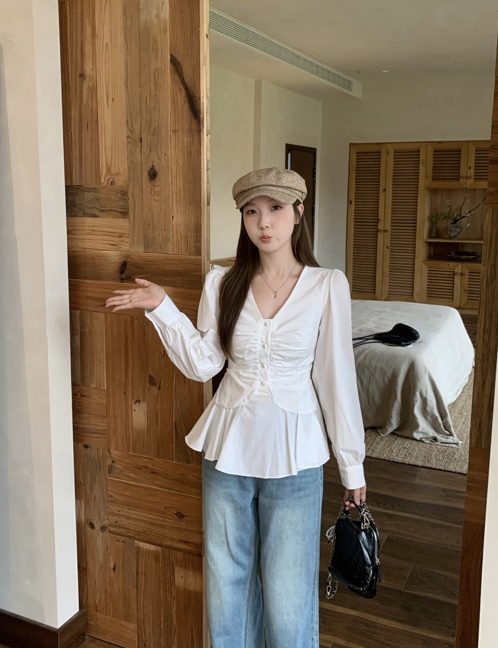 V-neck fat pinched waist shirt slim France style large yard tops