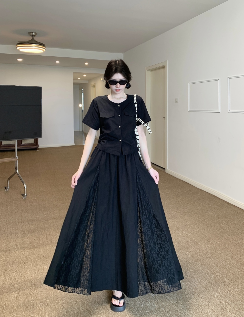 Korean style slim skirt drawstring splice tops a set