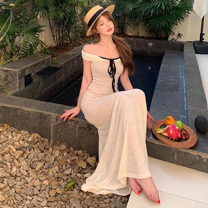 Flat shoulder pinched waist romantic dress for women