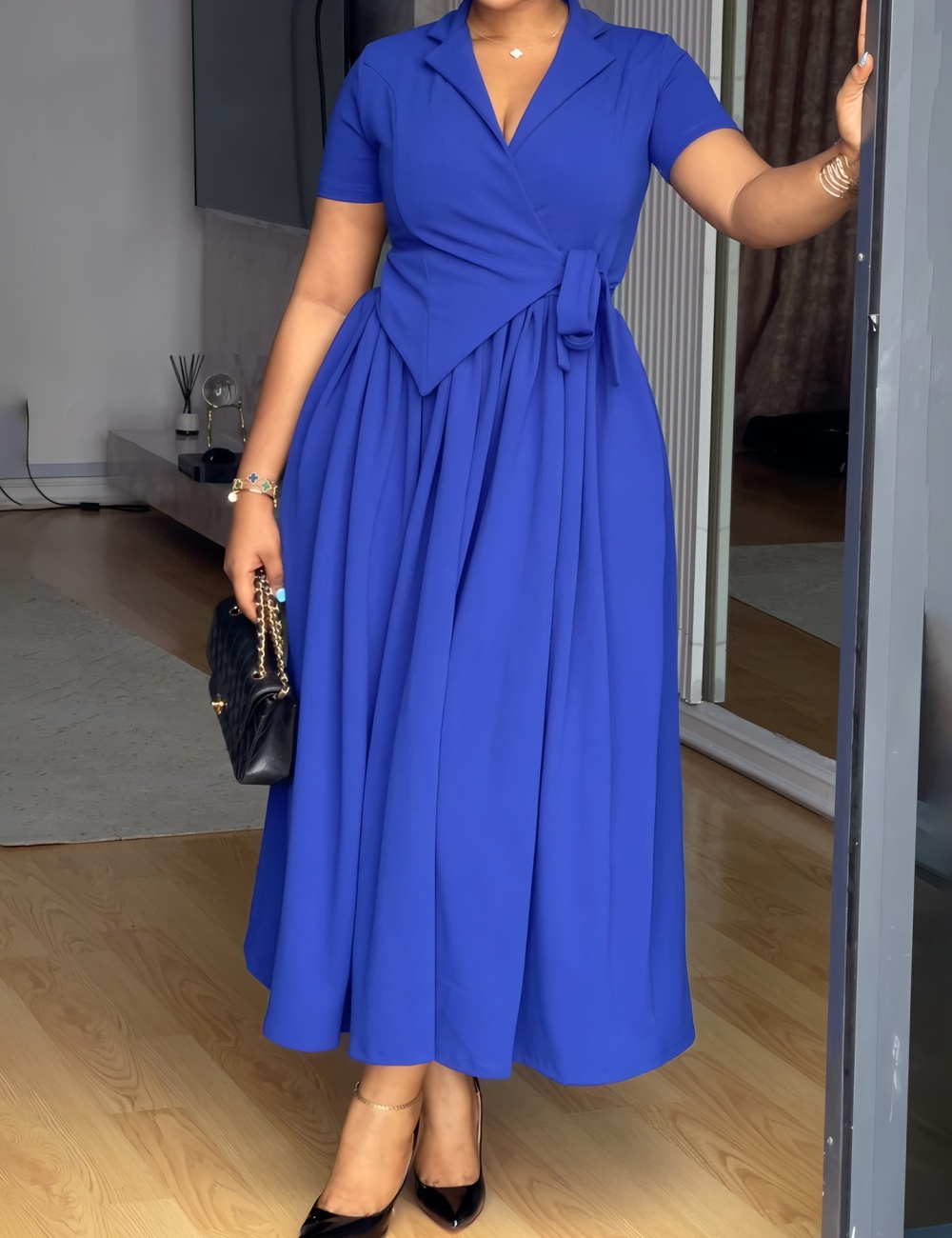 A-line elegant European style slim commuting dress for women