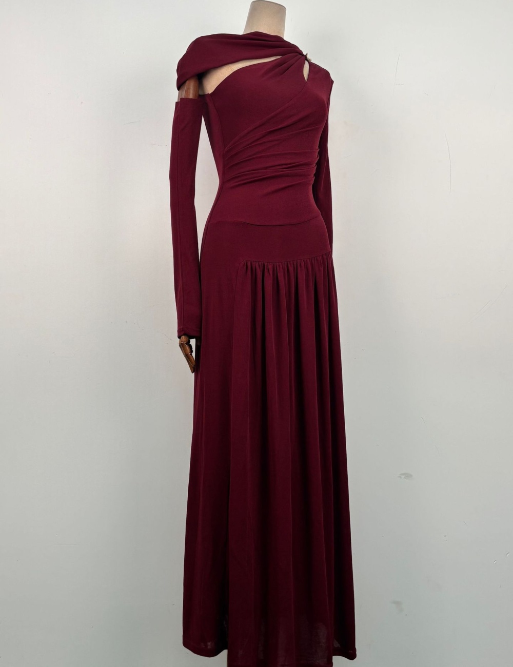 Fold slim temperament dress hollow red long dress