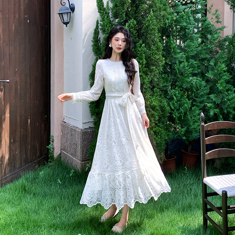 Round neck pinched waist dress long sleeve long dress
