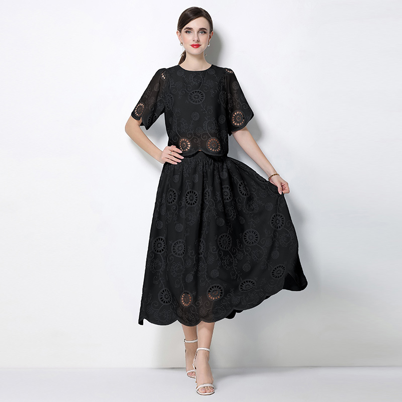 High waist hollow tops round neck embroidery skirt 2pcs set