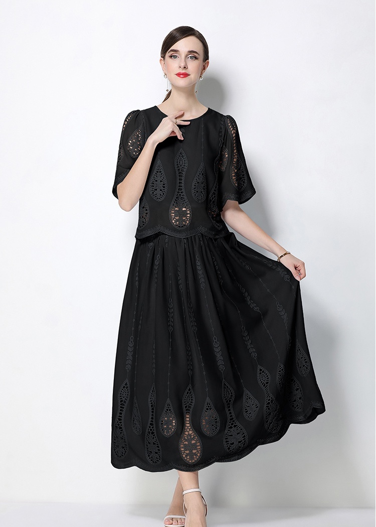 Hollow high waist tops round neck embroidery skirt