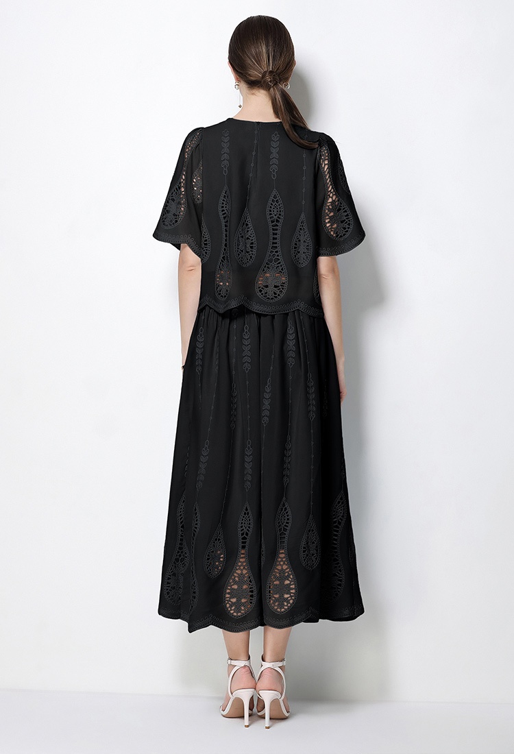 Hollow high waist tops round neck embroidery skirt