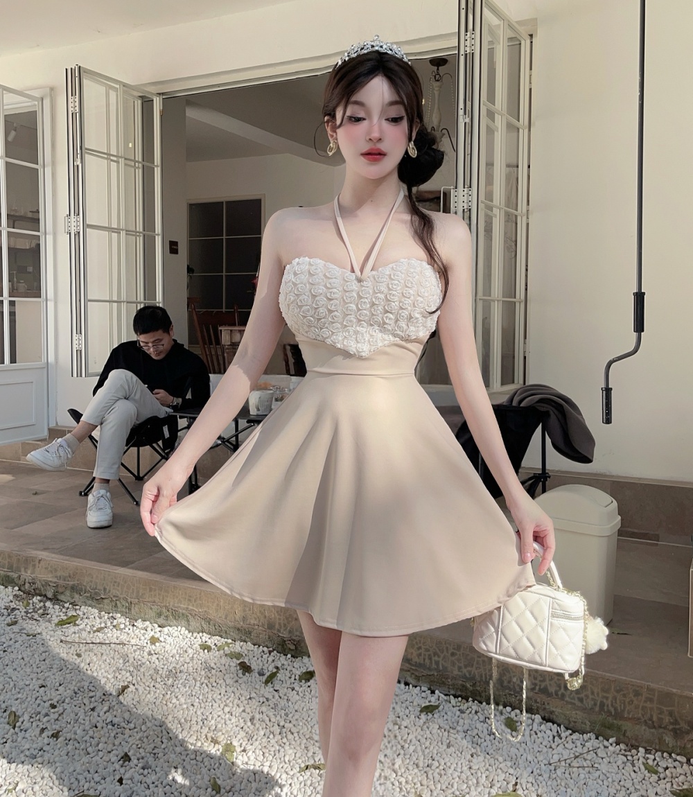 Short flowers big skirt bottoming sexy halter dress