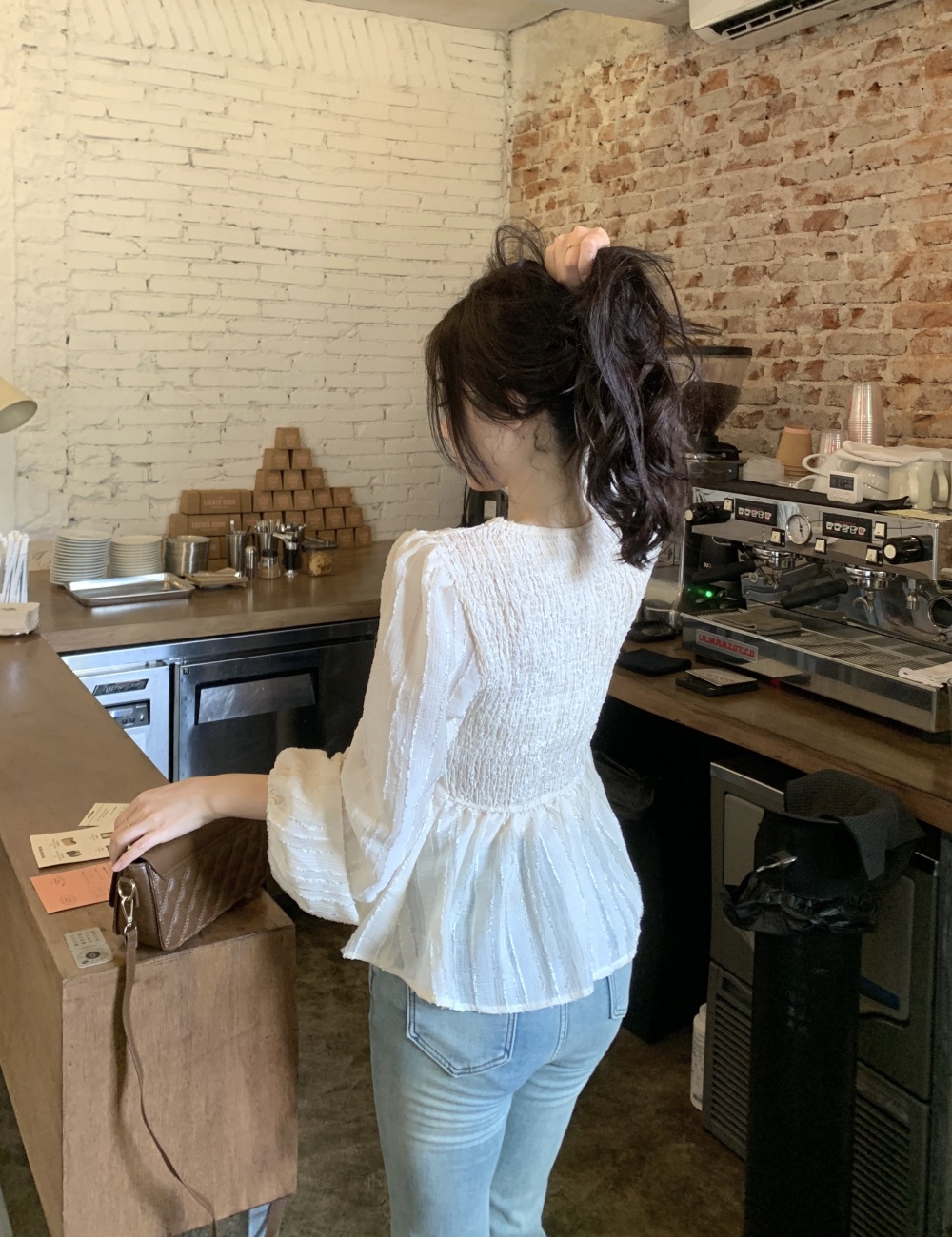 Tender France style large yard tops