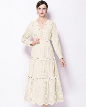 Pinched waist retro long sleeve temperament slim V-neck dress