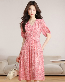 Floral small fellow temperament dress for women