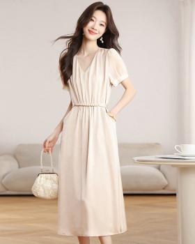 Decorous short sleeve Western style dress for women