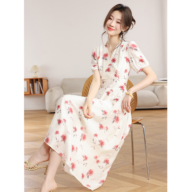 V-neck pinched waist long dress vacation dress for women