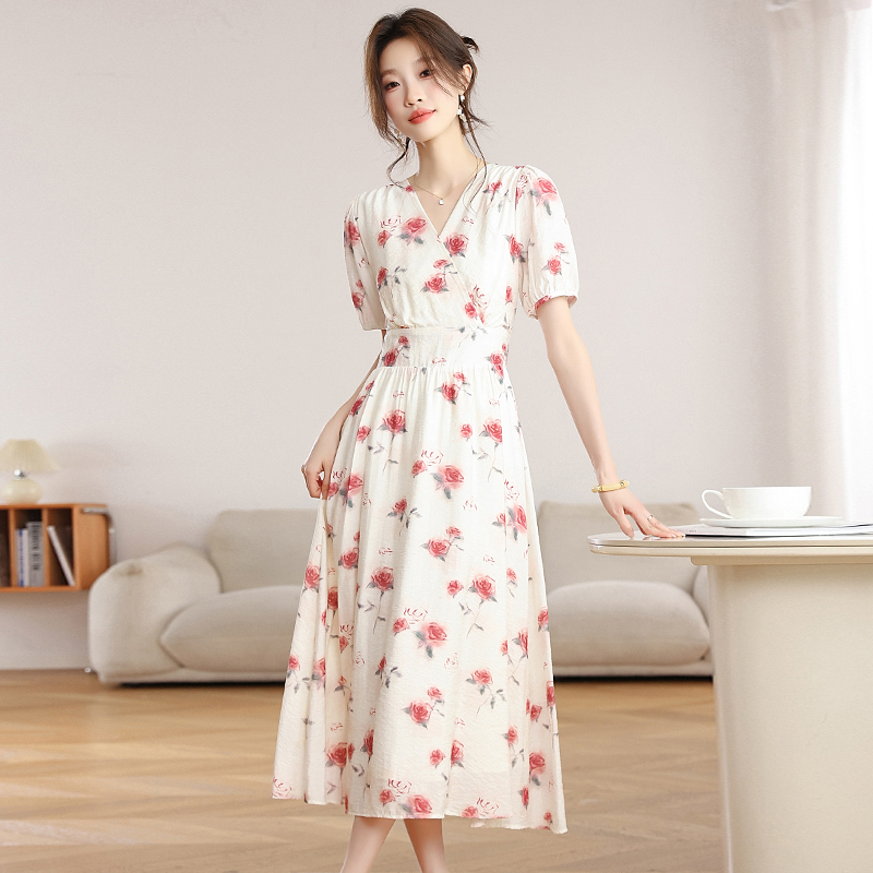 V-neck pinched waist long dress vacation dress for women