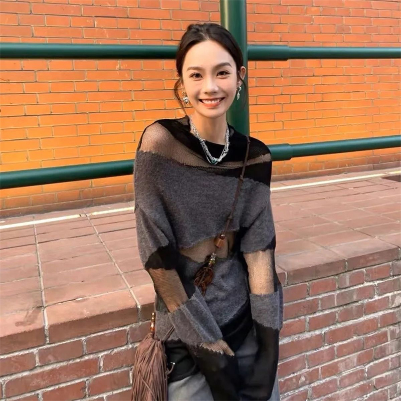 Loose spring and autumn sweater gauze tops for women