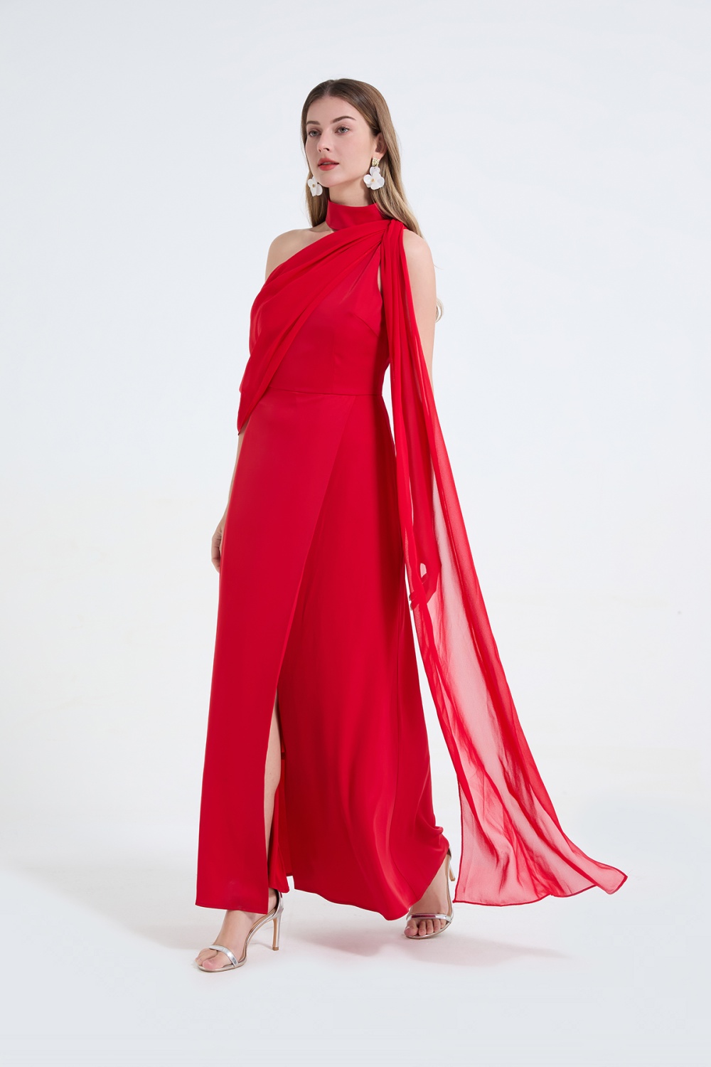 Sloping shoulder temperament dress halter split formal dress