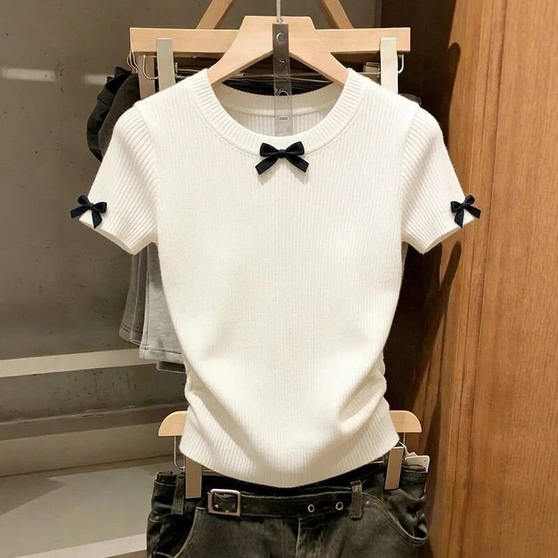 Round neck short sleeve T-shirt white sweater for women