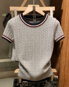 Twist bottoming shirt fashion sweater for women