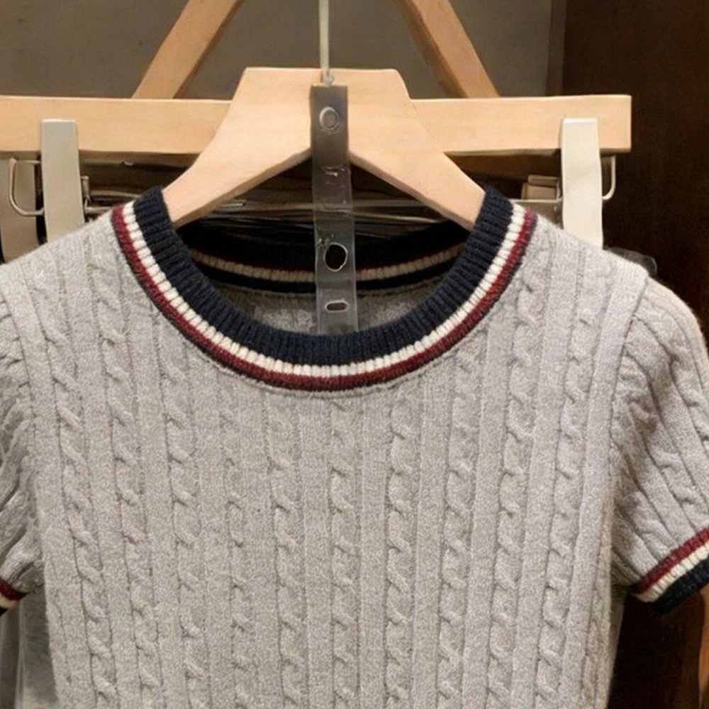 Twist bottoming shirt fashion sweater for women