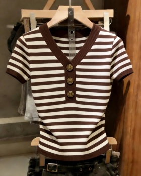 Slim stripe sweater short sleeve buckle tops for women