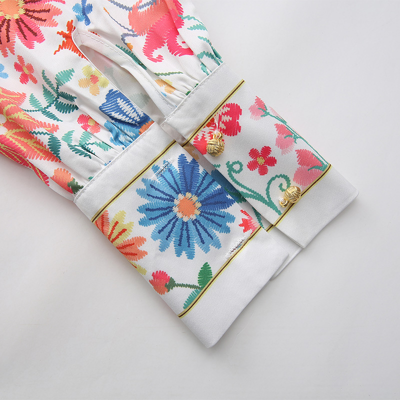 Lantern sleeve retro V-neck single-breasted dress