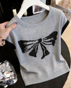 Short sleeve Western style T-shirt bow tops