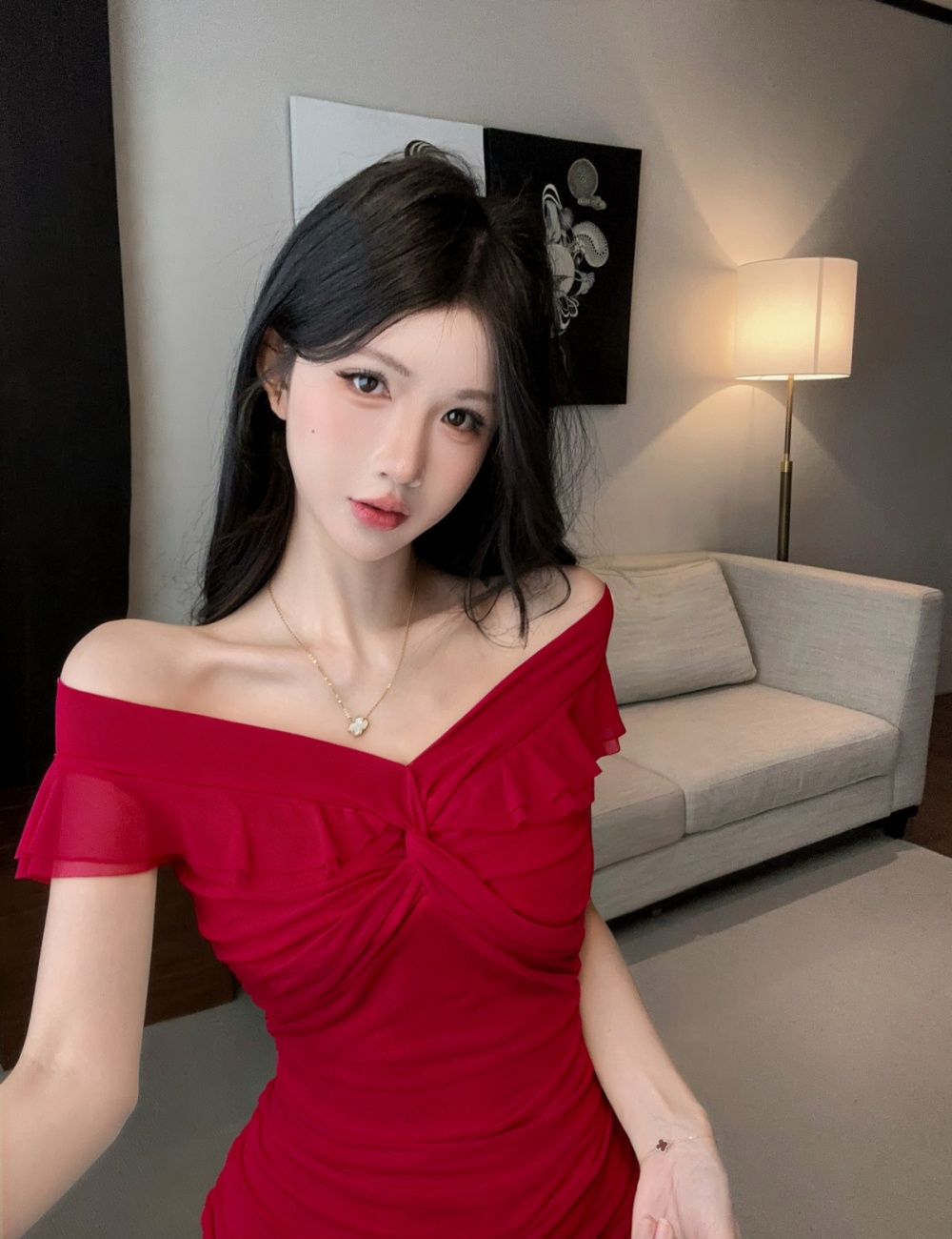 Fold sexy slim enticement flat shoulder ladies dress