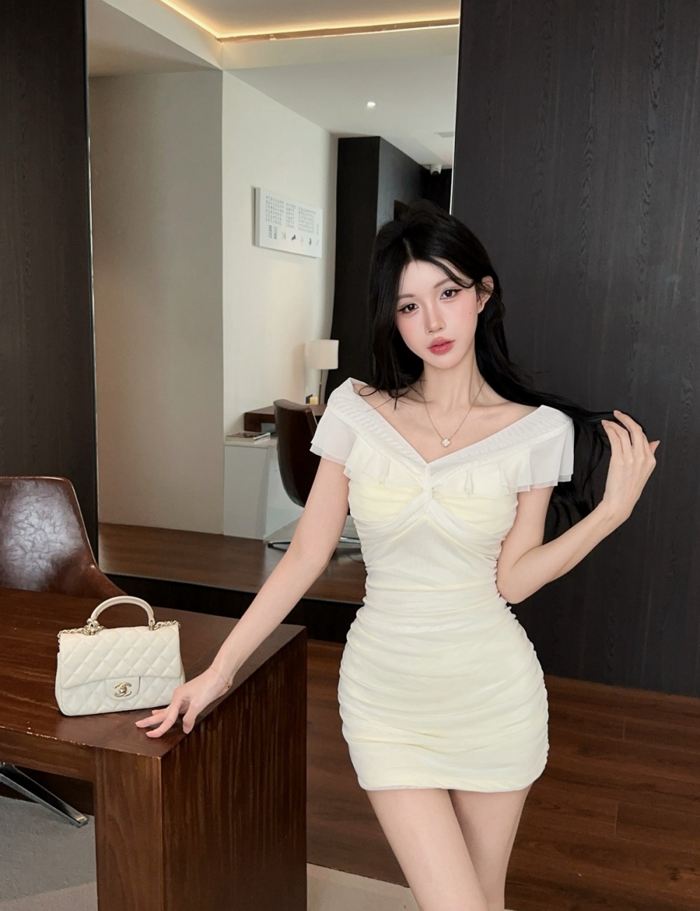 Fold sexy slim enticement flat shoulder ladies dress
