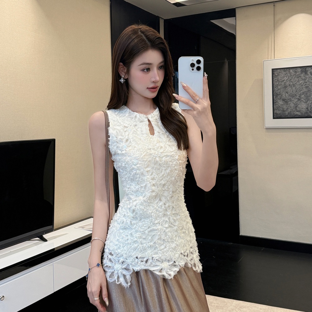 Stereoscopic hollow skirt sleeveless elegant tops a set