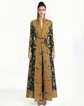 Large yard autumn fold dress loose Pleats Please coat