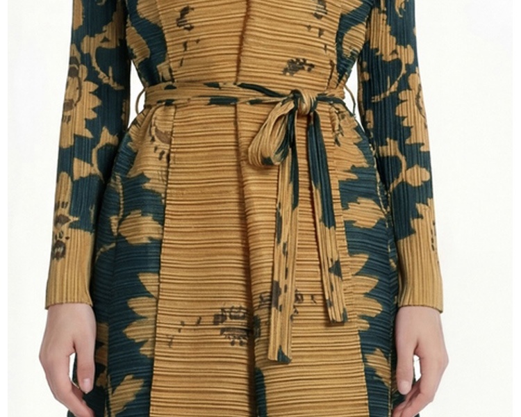 Large yard autumn fold dress loose Pleats Please coat