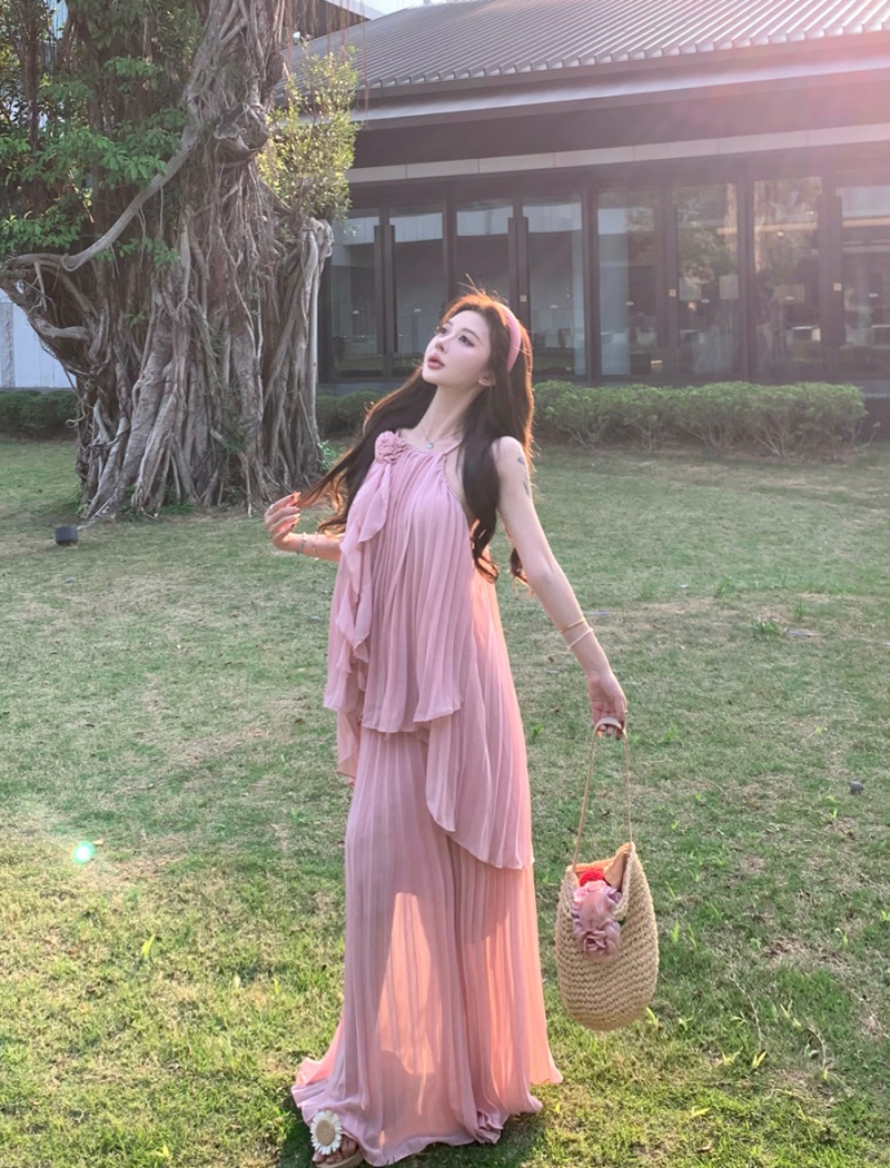 Beautiful tops seaside skirt 2pcs set for women